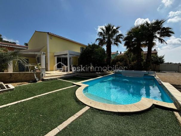 A louer MAISON  5 PIECES 192 M2 BORD DE MER BALARUC LES BAINS
