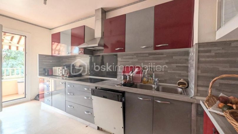 A louer APPARTEMENT T4 85 M2  PAU