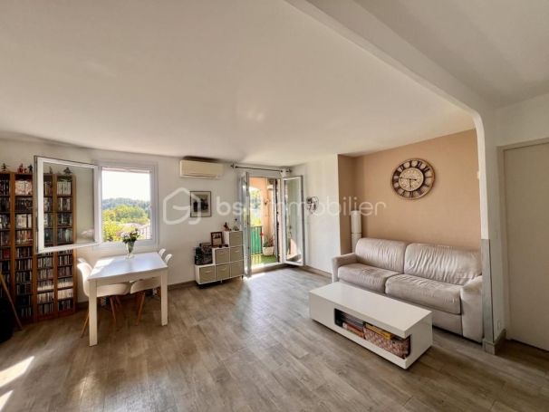 A louer APPARTEMENT NEUF T3 66 M2  CHATEAUNEUF GRASSE