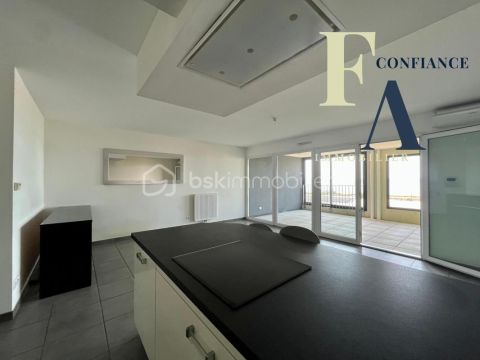 A louer APPARTEMENT T3 62 M2 BORD DE MER SETE