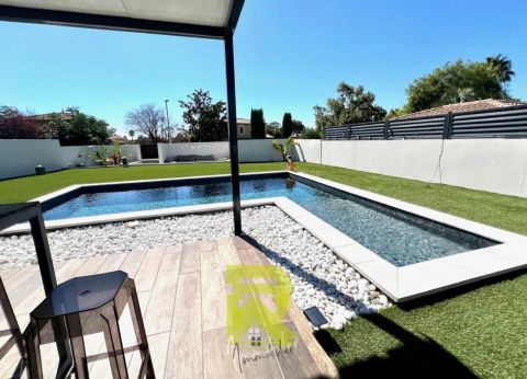 A louer MAISON CONTEMPORAINE BORD DE MER AGDE