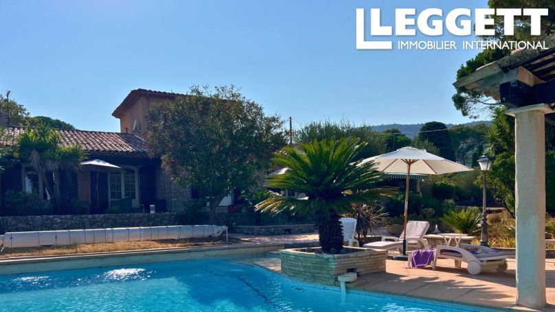 A louer MAISON  6 PIECES 188 M2  PEYMEINADE