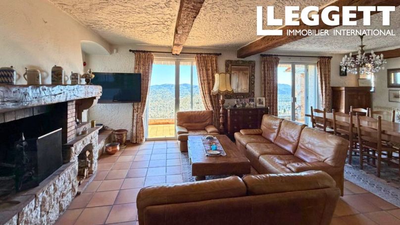 A vendre MAISON  5 PIECES 221 M2 VUE MER SPERACEDES