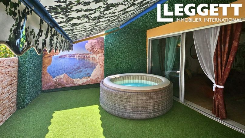 A louer APPARTEMENT T3 68 M2 TERRASSE PLAGE à PIED CANNES