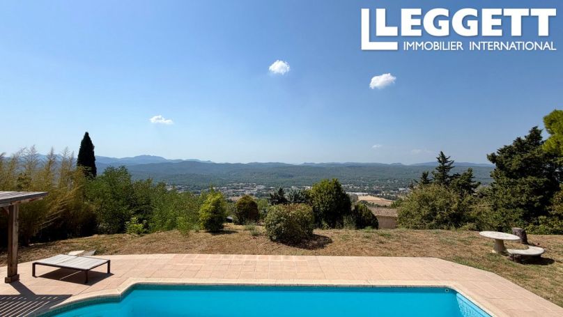 A louer MAISON  5 PIECES 136 M2  MONTAUROUX