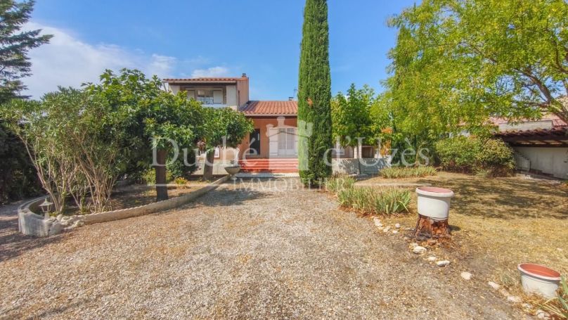 A louer MAISON 5 PIECES 122 M2 UZES