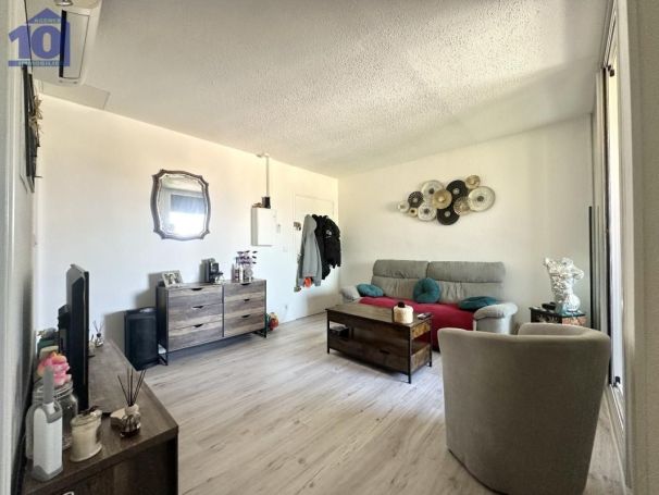 A louer APPARTEMENT T2 31 M2 TERRASSE PLAGE à PIED VALRAS PLAGE