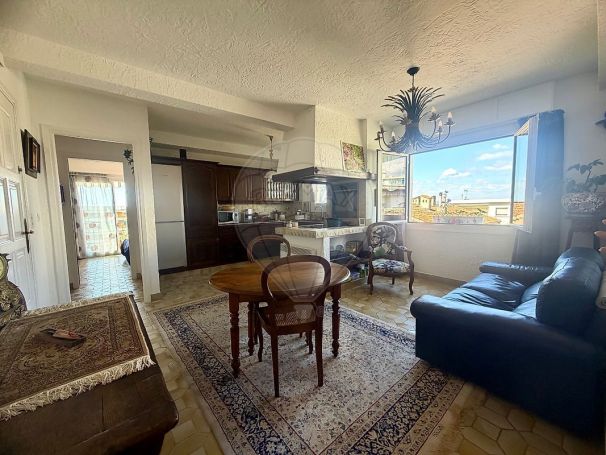 A louer APPARTEMENT T3 59 M2 TERRASSE BORD DE MER NICE