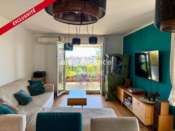 A louer APPARTEMENT T4 82 M2 TERRASSE BORD DE MER NICE