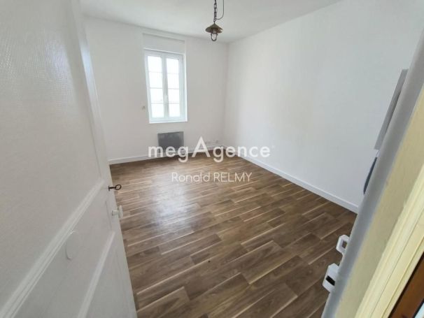 A louer APPARTEMENT T2 28 M2 BORD DE MER LES SABLES D OLONNE