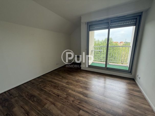 A louer APPARTEMENT T3 72 M2  HENIN BEAUMONT