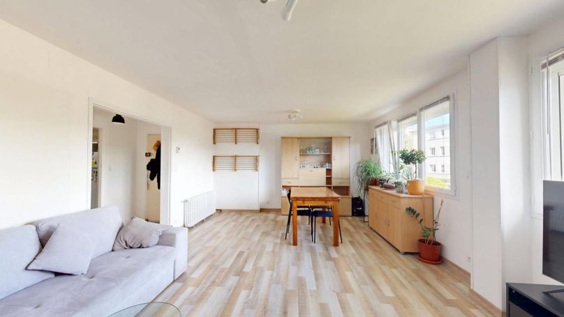 A louer APPARTEMENT T3 67 M2  CAEN
