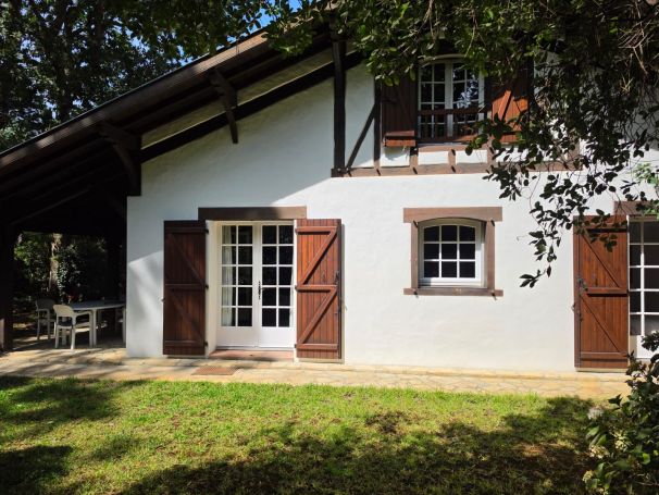 A vendre MAISON  5 PIECES 120 M2 BORD DE MER SEIGNOSSE lac, plages