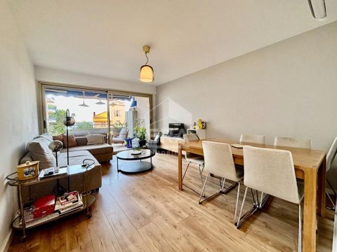 A louer APPARTEMENT T2 55 M2 TERRASSE BORD DE MER CAGNES SUR MER
