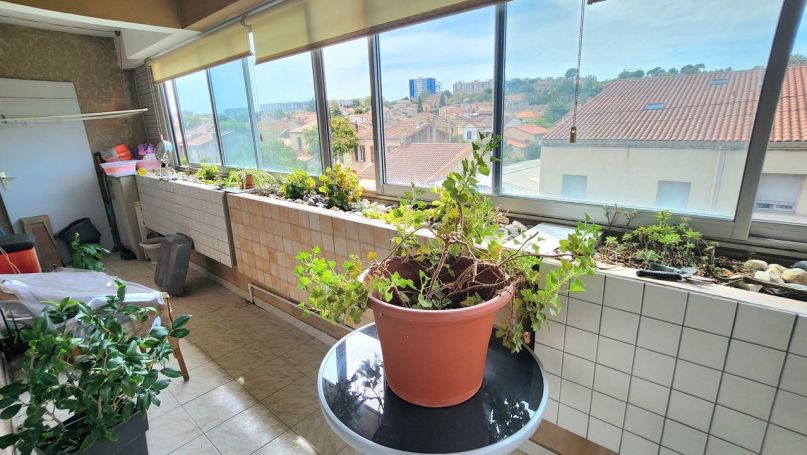 A louer APPARTEMENT T4 78 M2 TERRASSE  MARSEILLE 13EME