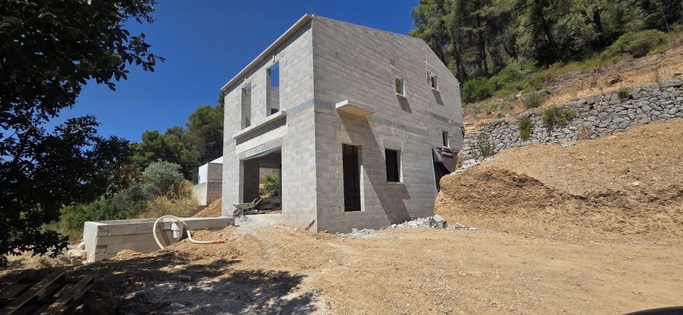 A louer MAISON  CONTEMPORAINE  CUGES LES PINS