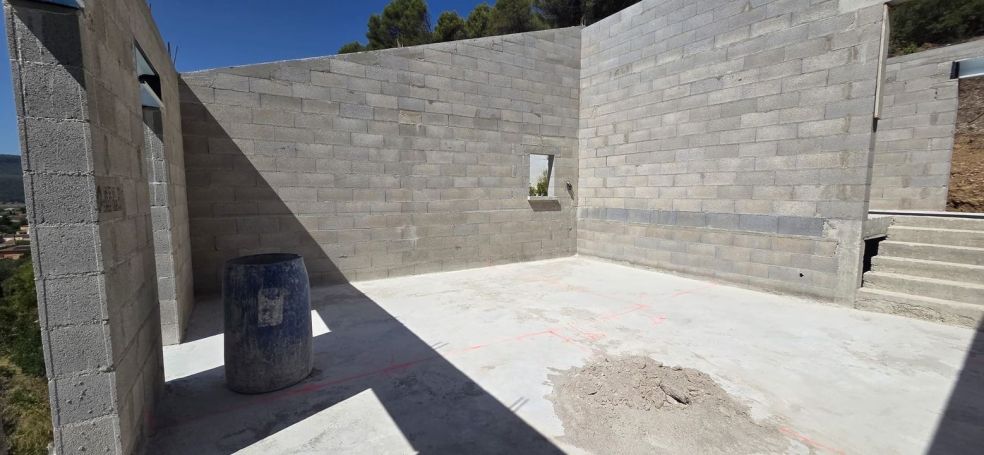 A louer MAISON  CONTEMPORAINE  CUGES LES PINS