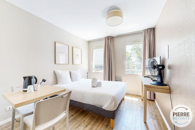 A louer STUDIO  18 M2  NANTES