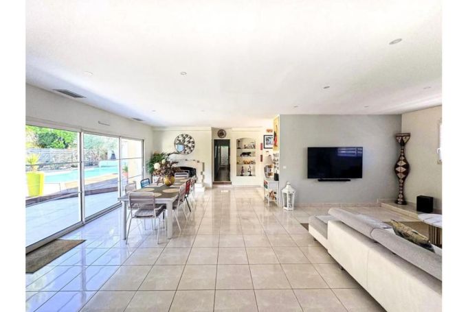 A louer MAISON  CONTEMPORAINE  LEOGNAN