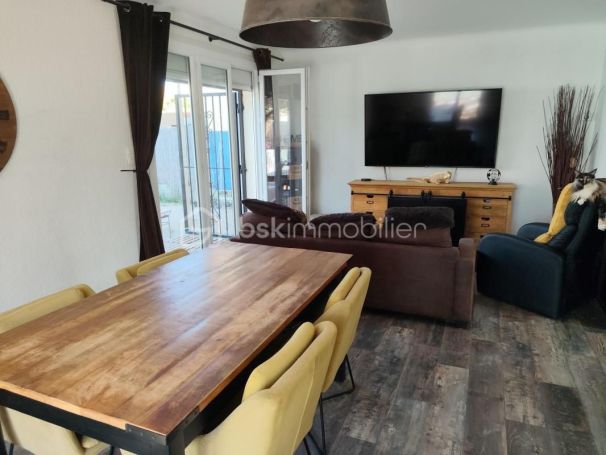 A louer LOFT  5 PIECES 100 M2 BORD DE MER SAINT CYPRIEN
