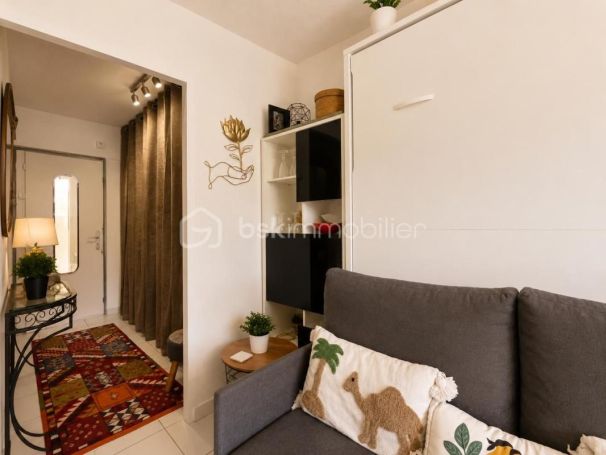 A louer STUDIO  20 M2 PLAGE à PIED LA GRANDE MOTTE