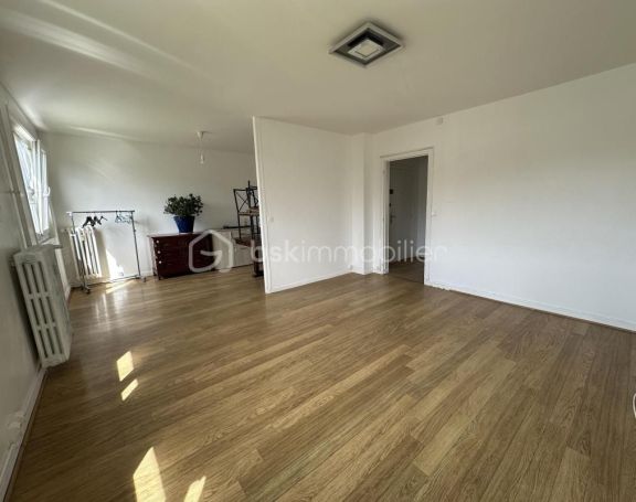 A louer APPARTEMENT T3 71 M2  CAEN