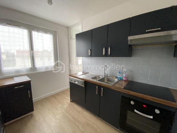 A louer APPARTEMENT T3 71 M2  CAEN