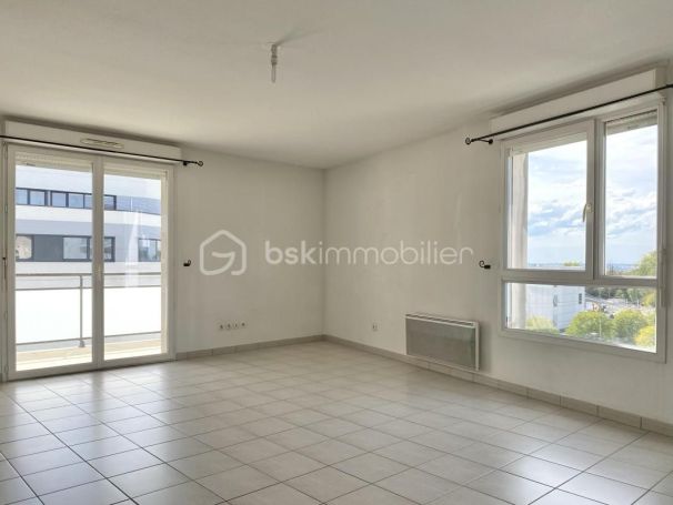 A louer APPARTEMENT T2 48 M2  LORMONT