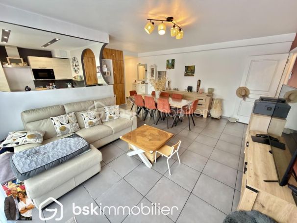 A louer APPARTEMENT T3 62 M2  CARVIN