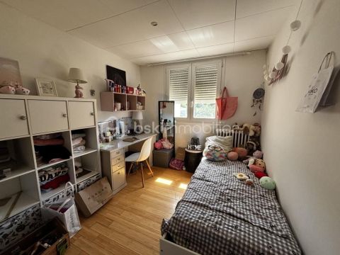 A vendre APPARTEMENT T3 57 M2 BORD DE MER SETE