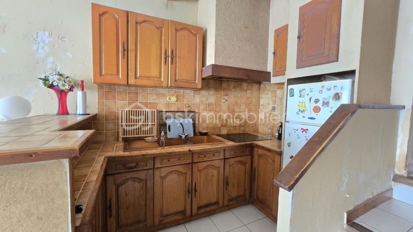 A louer APPARTEMENT DUPLEX T3 53 M2 BORD DE MER SETE