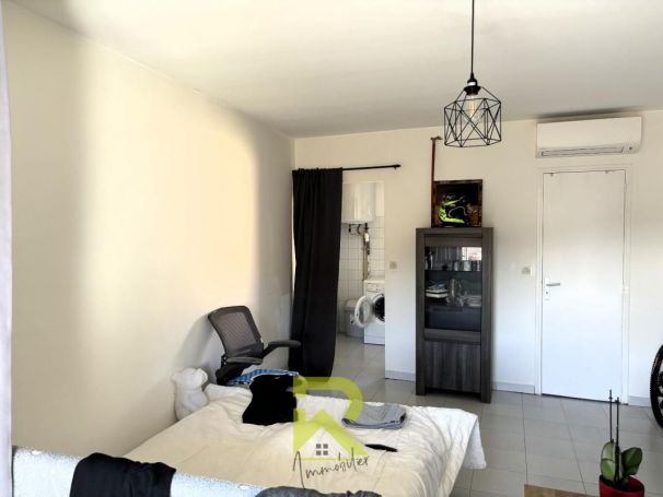 A louer APPARTEMENT T7 170 M2 FLORENSAC