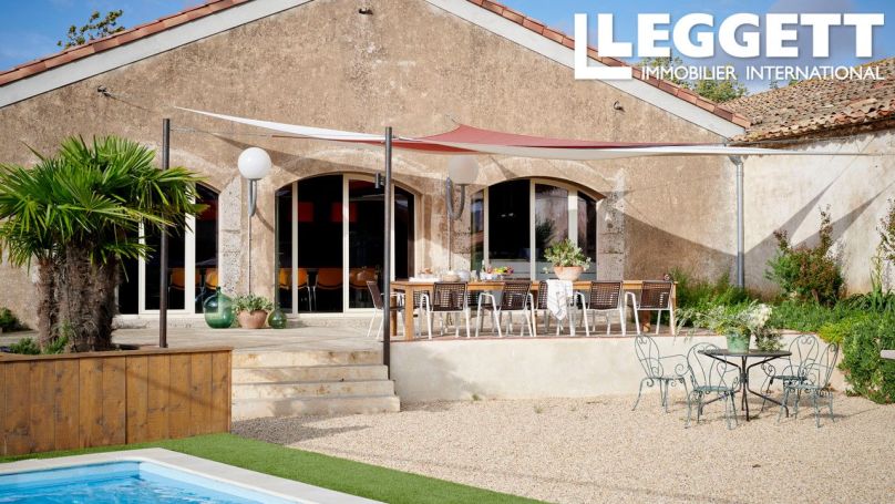 A louer LOFT  8 PIECES 267 M2  VILLEDAIGNE
