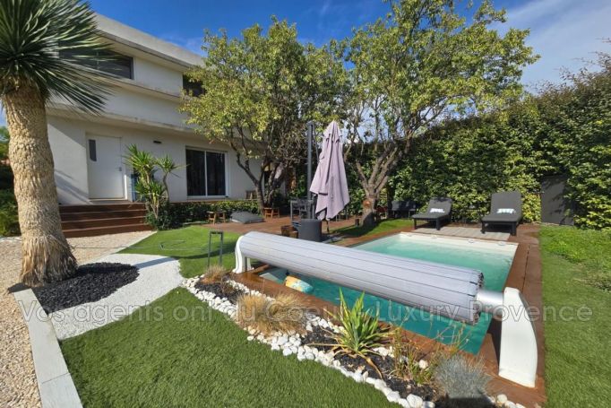 A louer MAISON CONTEMPORAINE FUVEAU