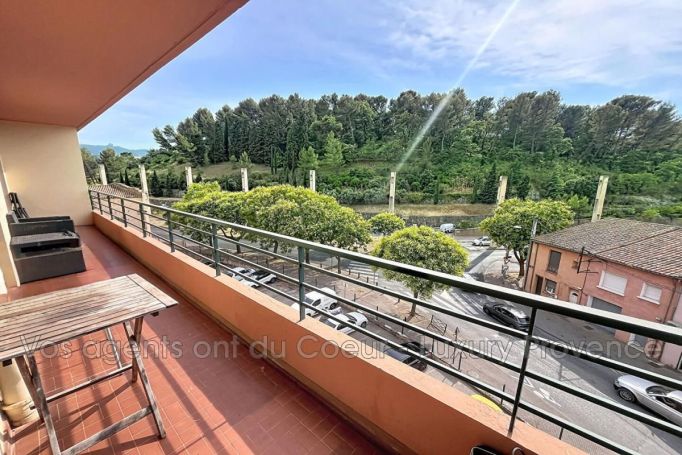 A louer APPARTEMENT T3 69 M2 GARDANNE