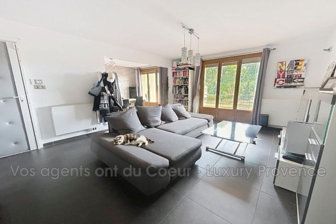A louer APPARTEMENT T3 69 M2 GARDANNE