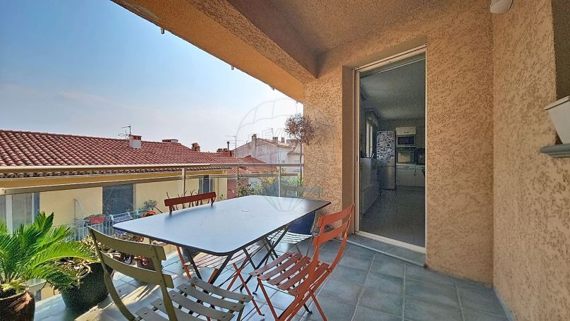 A louer APPARTEMENT T4 95 M2 TERRASSE  PERPIGNAN