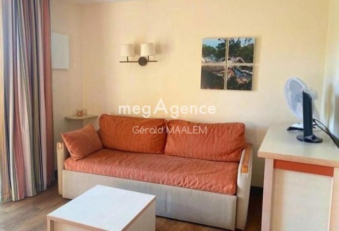 A louer APPARTEMENT T3 37 M2 TERRASSE VUE MER SAINT RAPHAEL