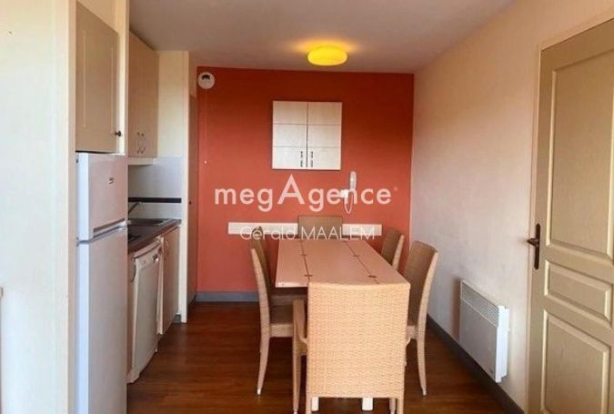 A louer APPARTEMENT T3 37 M2 TERRASSE VUE MER SAINT RAPHAEL