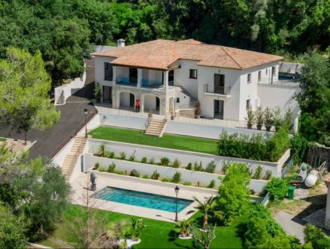 A louer MAISON 10 PIECES 300 M2 ROQUEFORT LES PINS