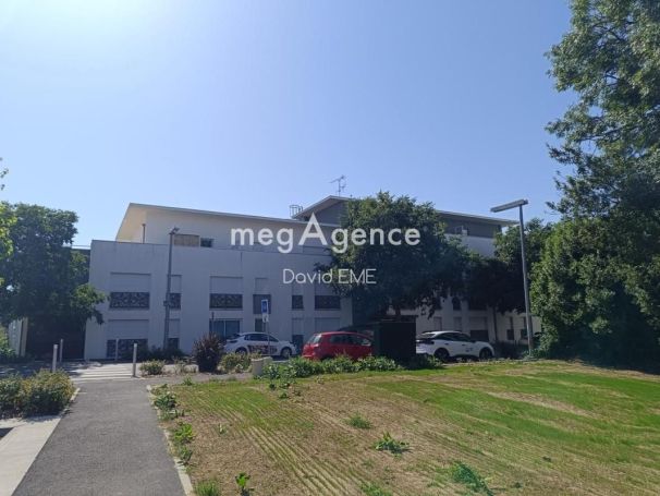 A louer APPARTEMENT T2 51 M2 TERRASSE  LA ROCHE SUR YON
