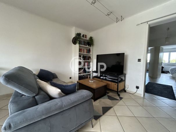 A louer APPARTEMENT T3 58 M2  HENIN BEAUMONT