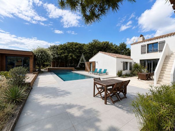 A louer MAISON  CONTEMPORAINE VUE MER TALMONT SAINT HILAIRE
