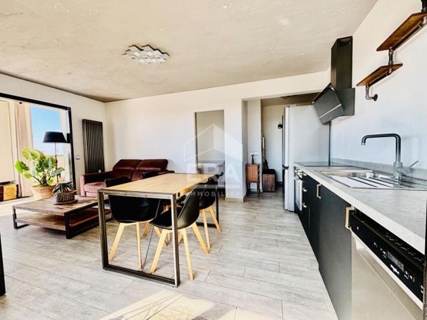 A louer APPARTEMENT T2 48 M2 VUE MER SAINT LAURENT DU VAR
