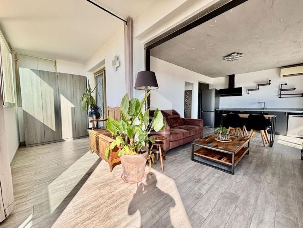 A louer APPARTEMENT T2 48 M2 VUE MER SAINT LAURENT DU VAR