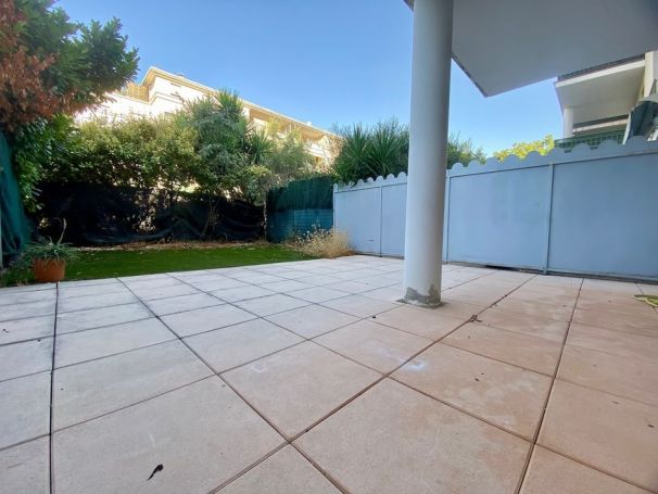 A louer APPARTEMENT T3 71 M2 TERRASSE MARSEILLE 13EME