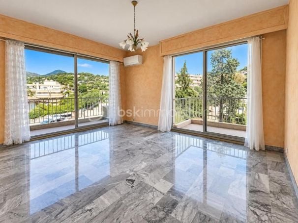 A louer APPARTEMENT T2 55 M2 TERRASSE BORD DE MER NICE