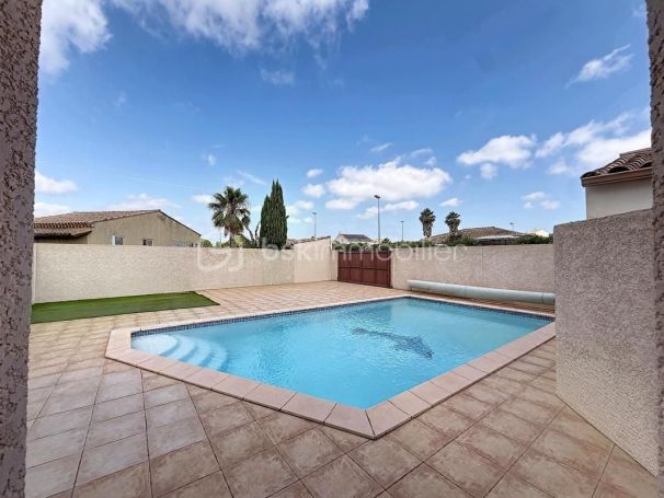 A louer MAISON  6 PIECES 133 M2  FLORENSAC