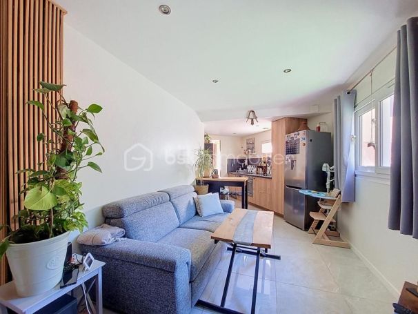 A vendre MAISON  2 PIECES 40 M2 BORD DE MER LA SEYNE SUR MER
