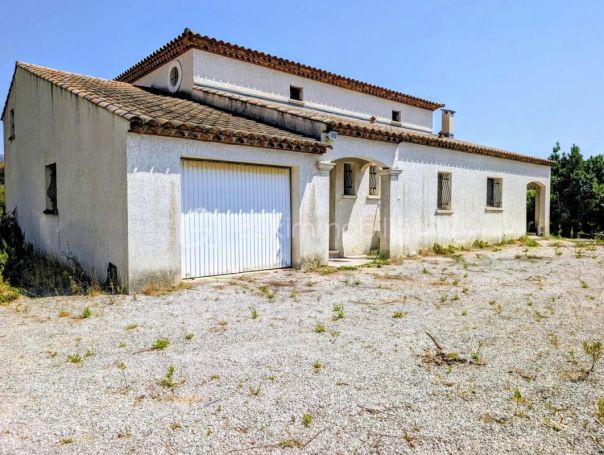 A louer MAISON  5 PIECES 165 M2  SAINT JEAN DE LA BLAQUIERE